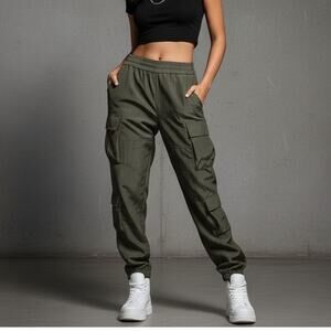 RICHIE LE Collection Nylon Cargo Pants in Green size Medium